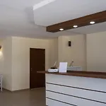 Gardenia Hills Hotell