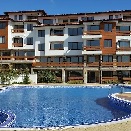 Gardenia Hills Otel