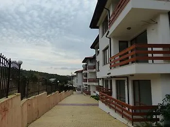 Gardenia Hills Otel