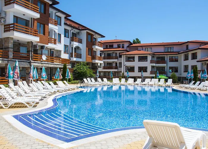 Gardenia Hills 3*