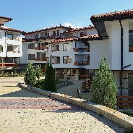 Хотел Gardenia Hills 3*