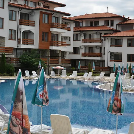 Gardenia Hills 3*
