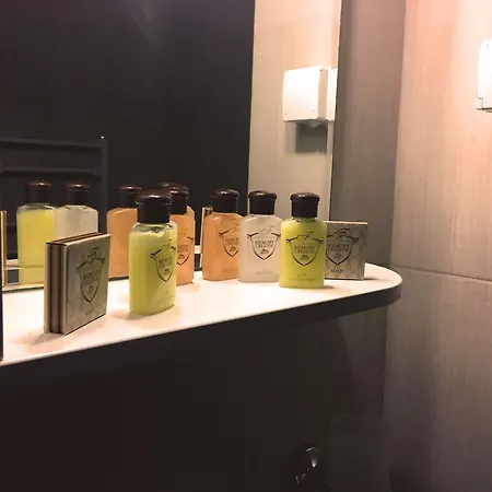 Gardenia Hills 酒店